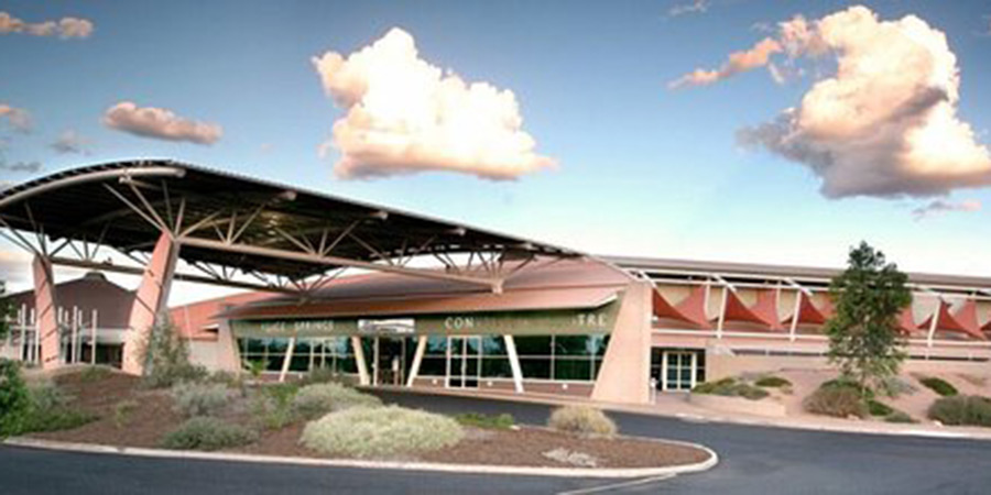 Crowne Plaza Lasseters Hotel