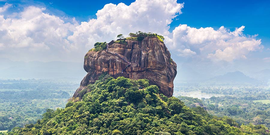 Admiring the Sigiriya Lion Rock fortress