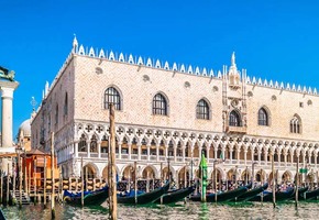 Classic Venice 